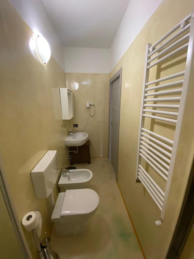 Macloud Pub Bed & Breakfast *